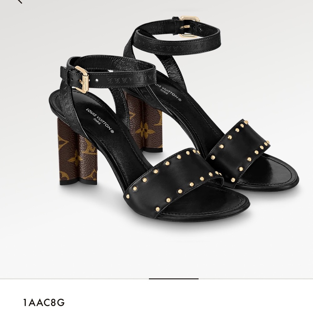 LV silhouette sandals size 42/9.5
